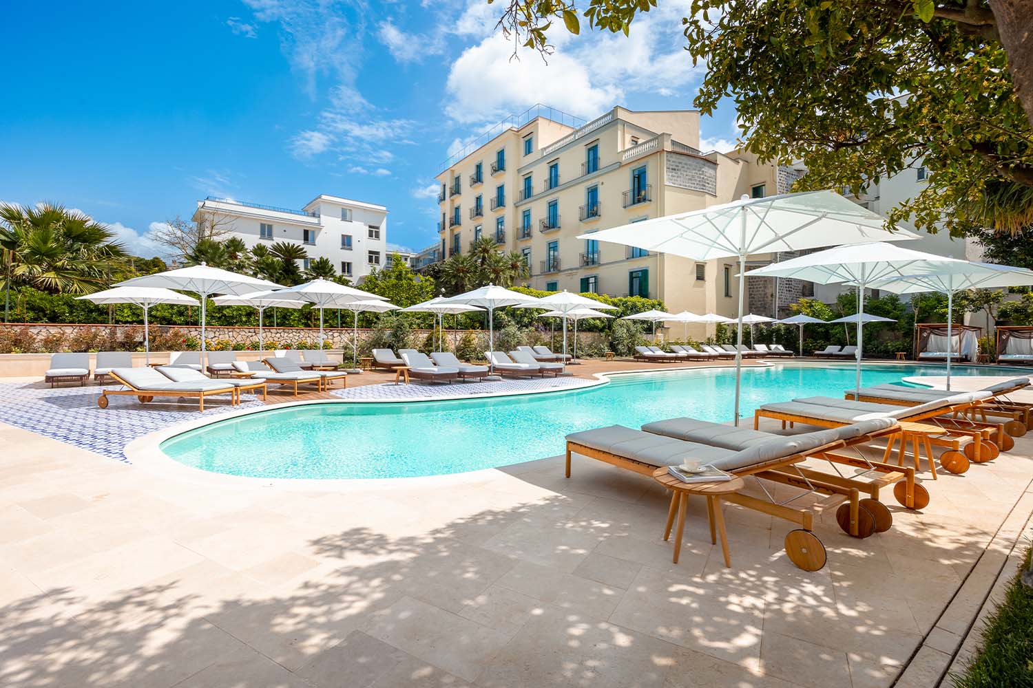 Ara Maris Hotel