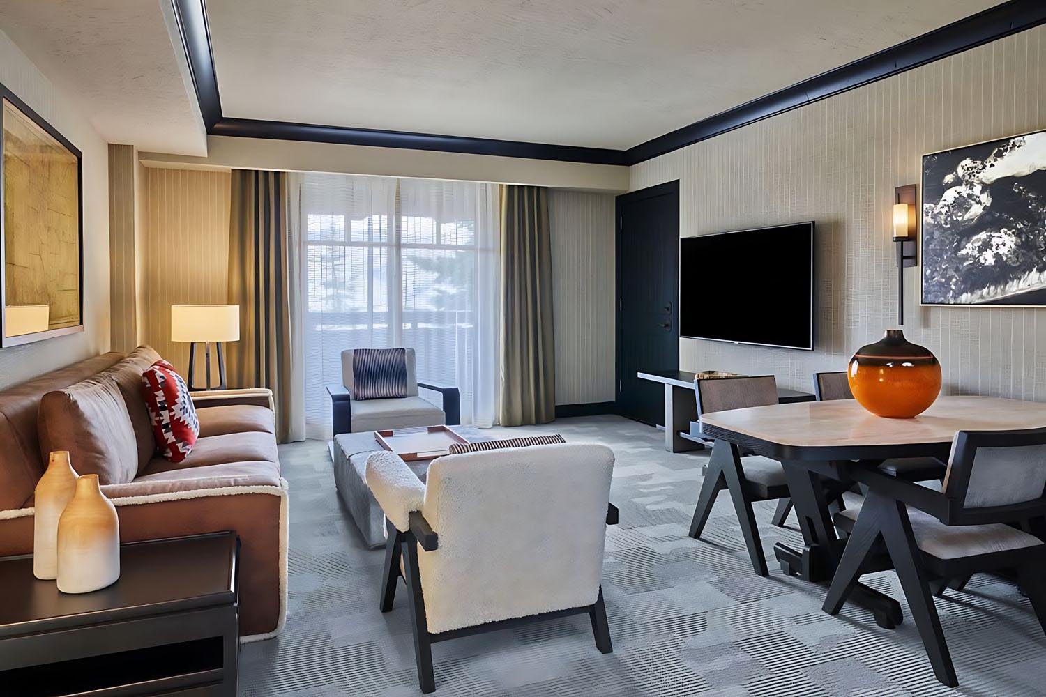 1 Bedroom Residential Suite 1 King, Sofa bed, Valley view LuxuriaVacations