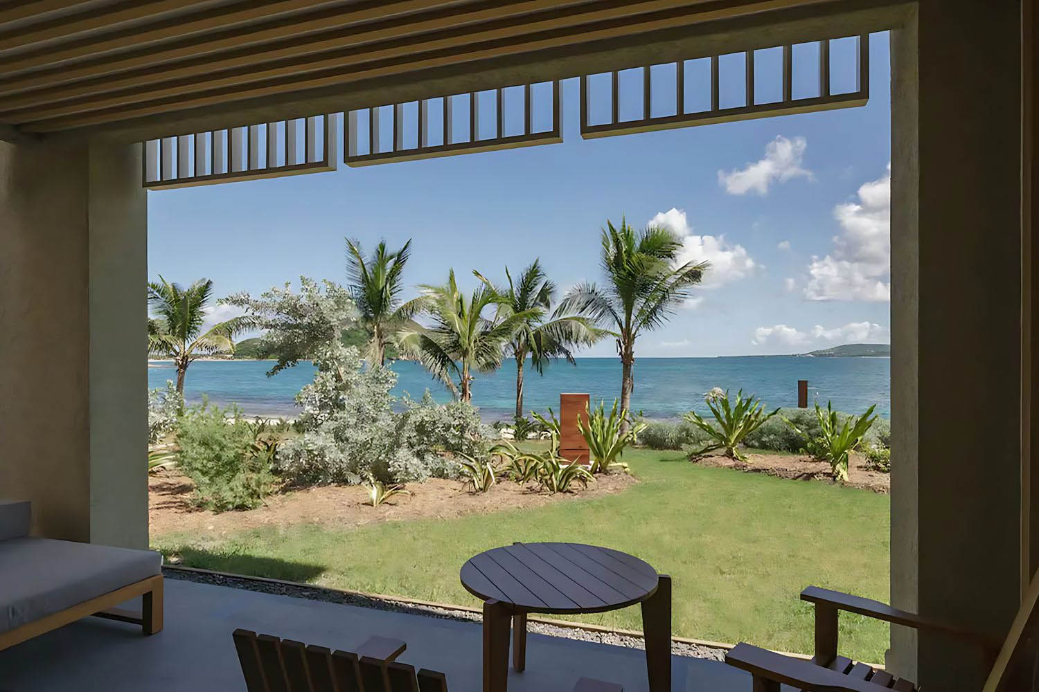 1 King Bed Beachside LuxuriaVacations