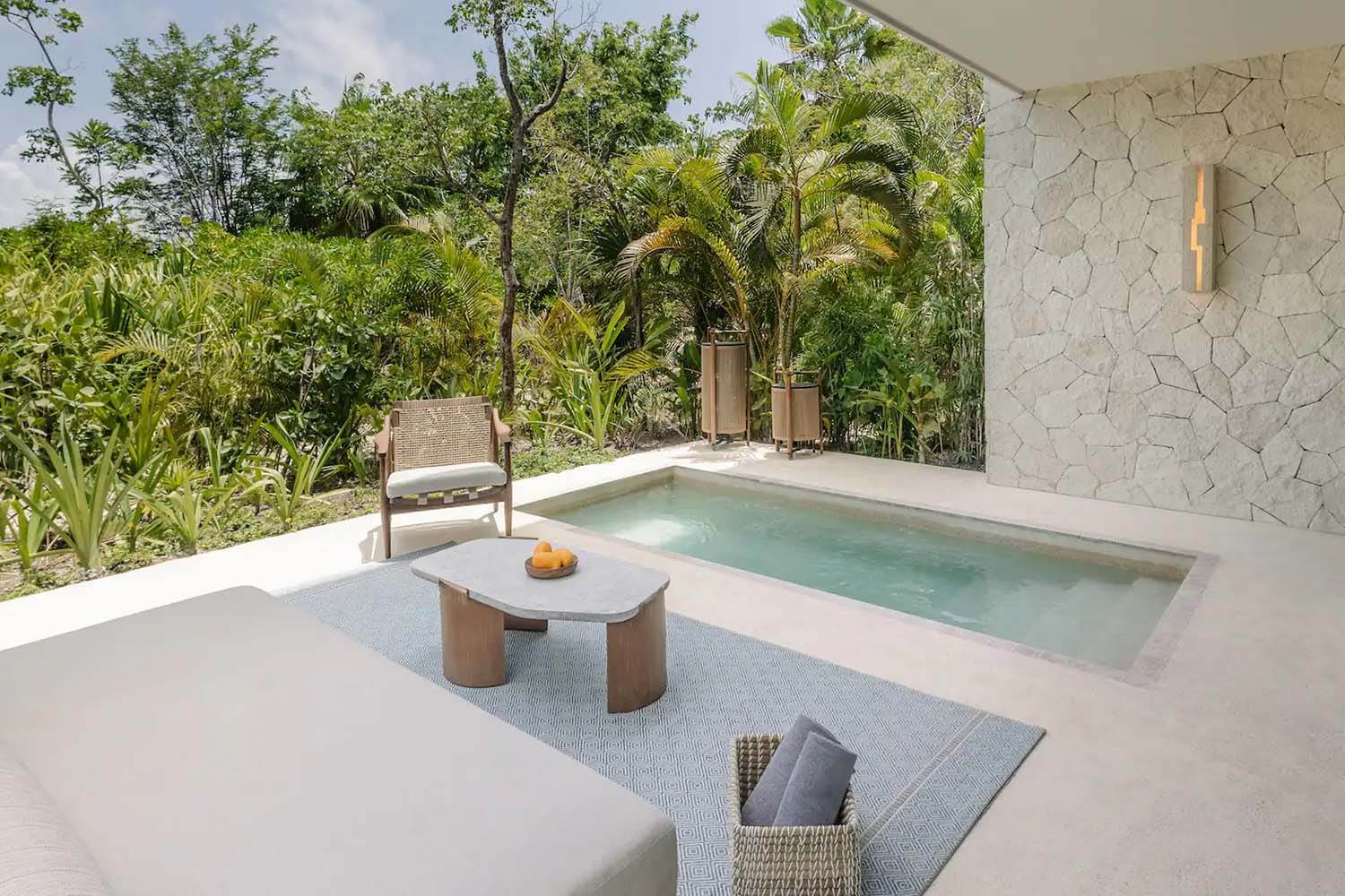 1 King Bed Lagoon Area (with Plunge Pool) LuxuriaVacations