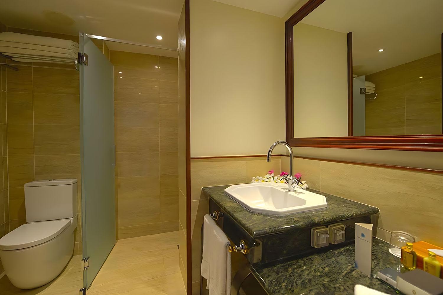 1 King Classic Moorea Island View LuxuriaVacations