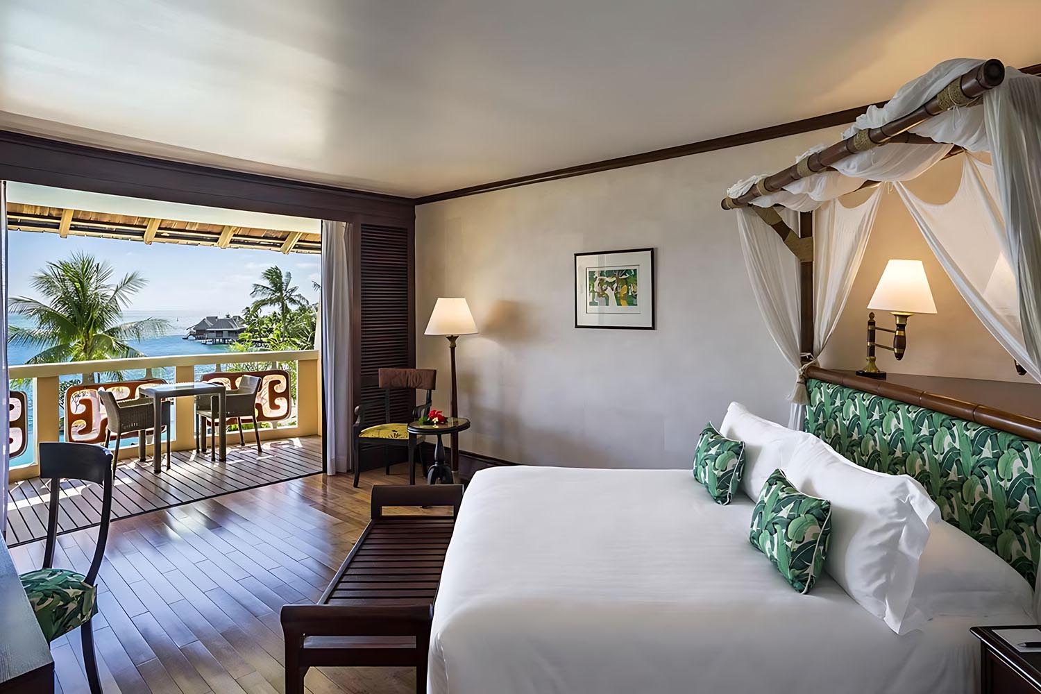 1 King Premium Moorea Island View LuxuriaVacations