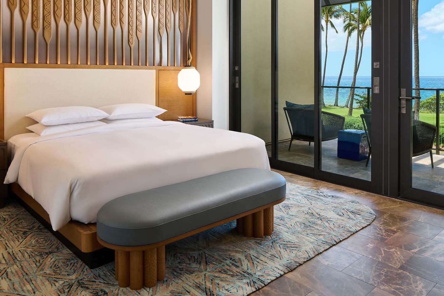 2-Bedroom Oceanfront Villa - Makai room LuxuriaVacations