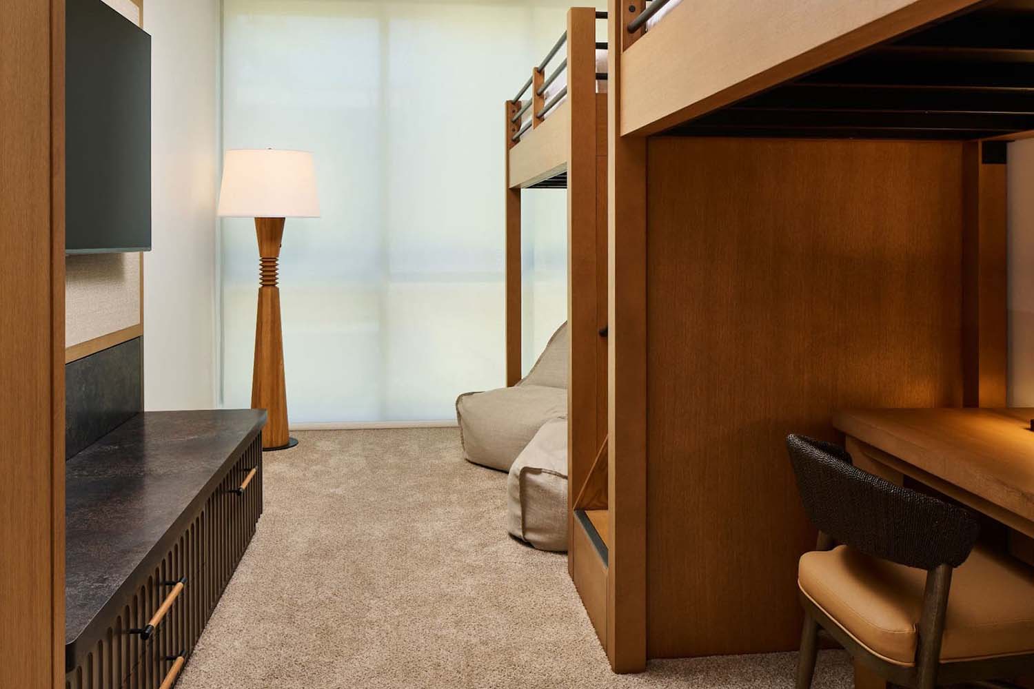 2-Bedroom Oceanfront Villa - Makai room LuxuriaVacations