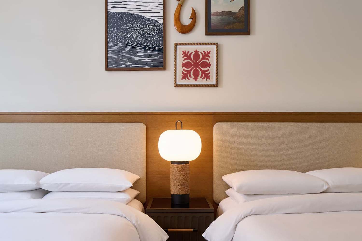 2-Bedroom Oceanfront Villa - Makai room LuxuriaVacations