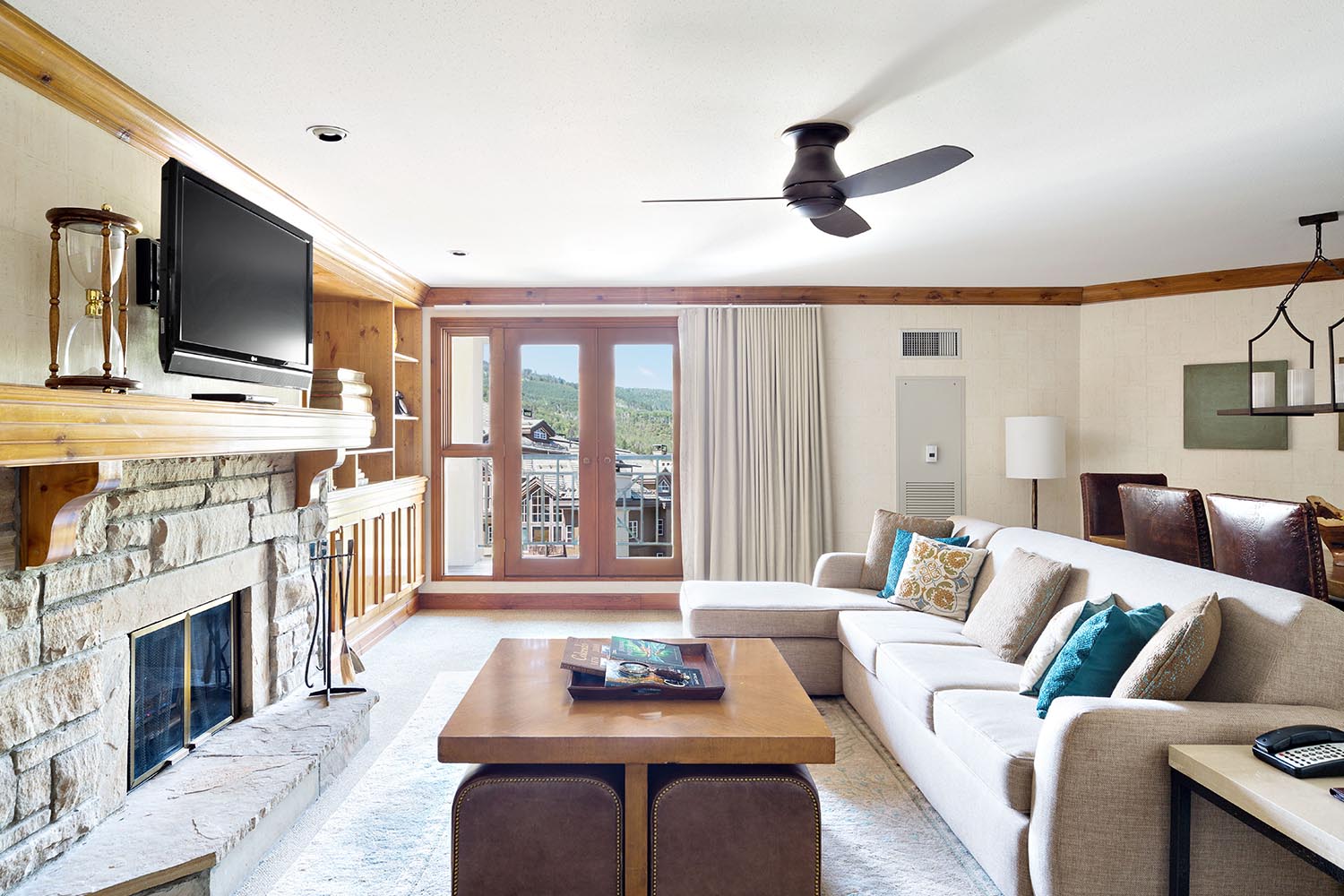 2 Bedroom Premium Suite LuxuriaVacations