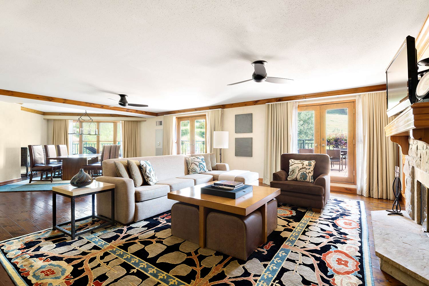 2 Bedroom Premium Suite LuxuriaVacations