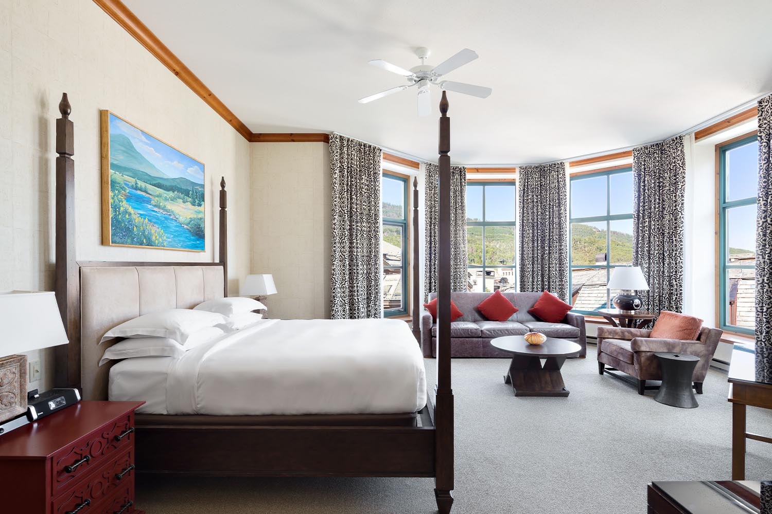 2 Bedroom Premium Suite LuxuriaVacations