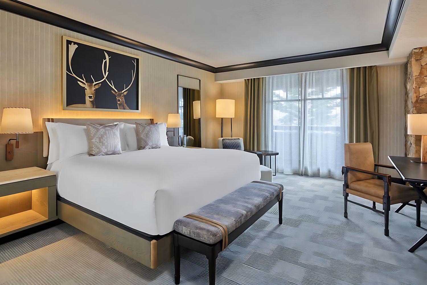 2 Bedroom Residential Suite Bedroom 1: 1 King, Bedroom 2: 2 Queen, Sofa bed, Valley view LuxuriaVacations