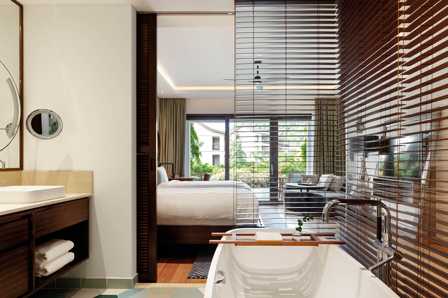 2 Twin Premium Mountain View Pool Access LuxuriaVacations