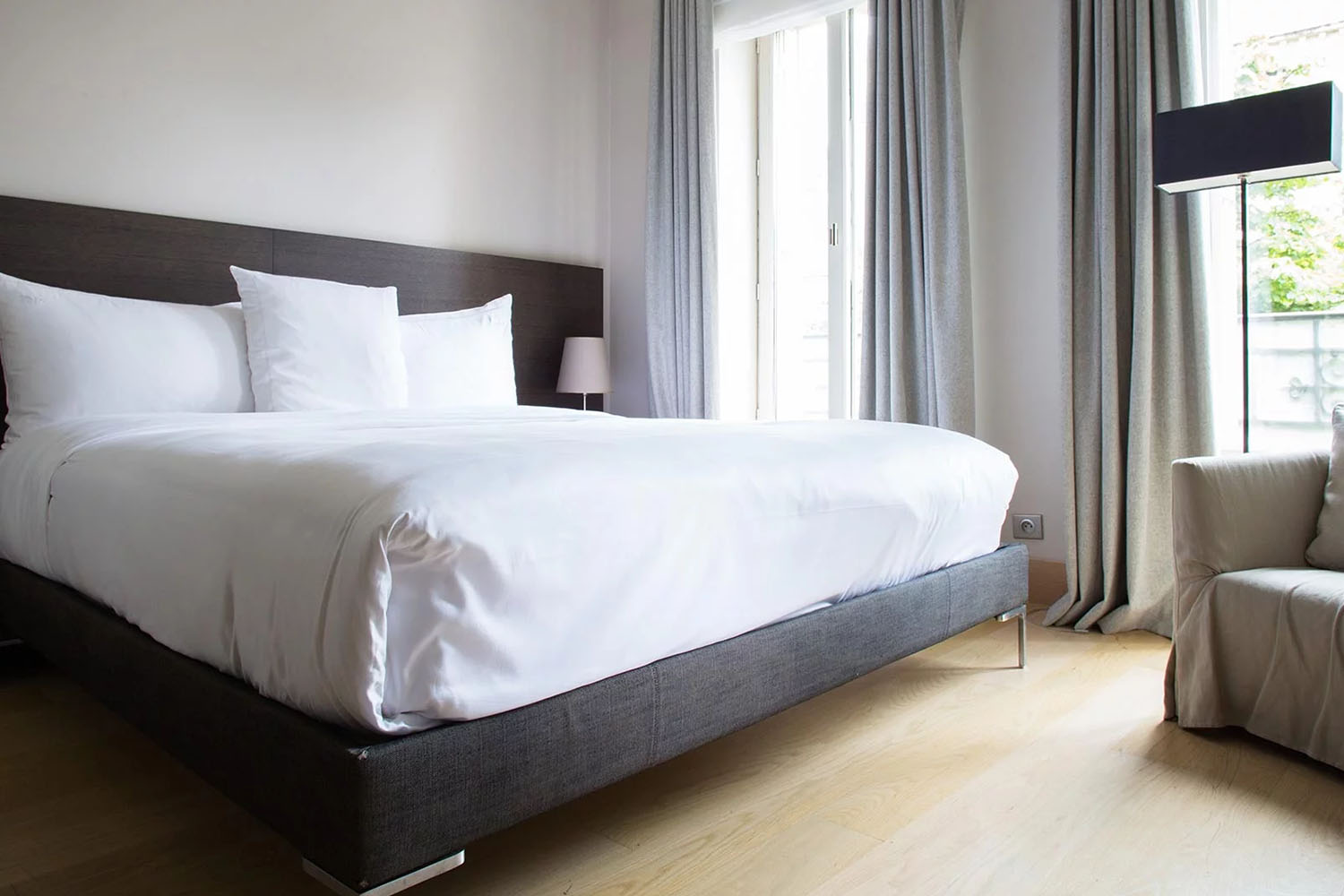 3 Bedroom Eiffel Apartment Eiffel Tower View LuxuriaVacations