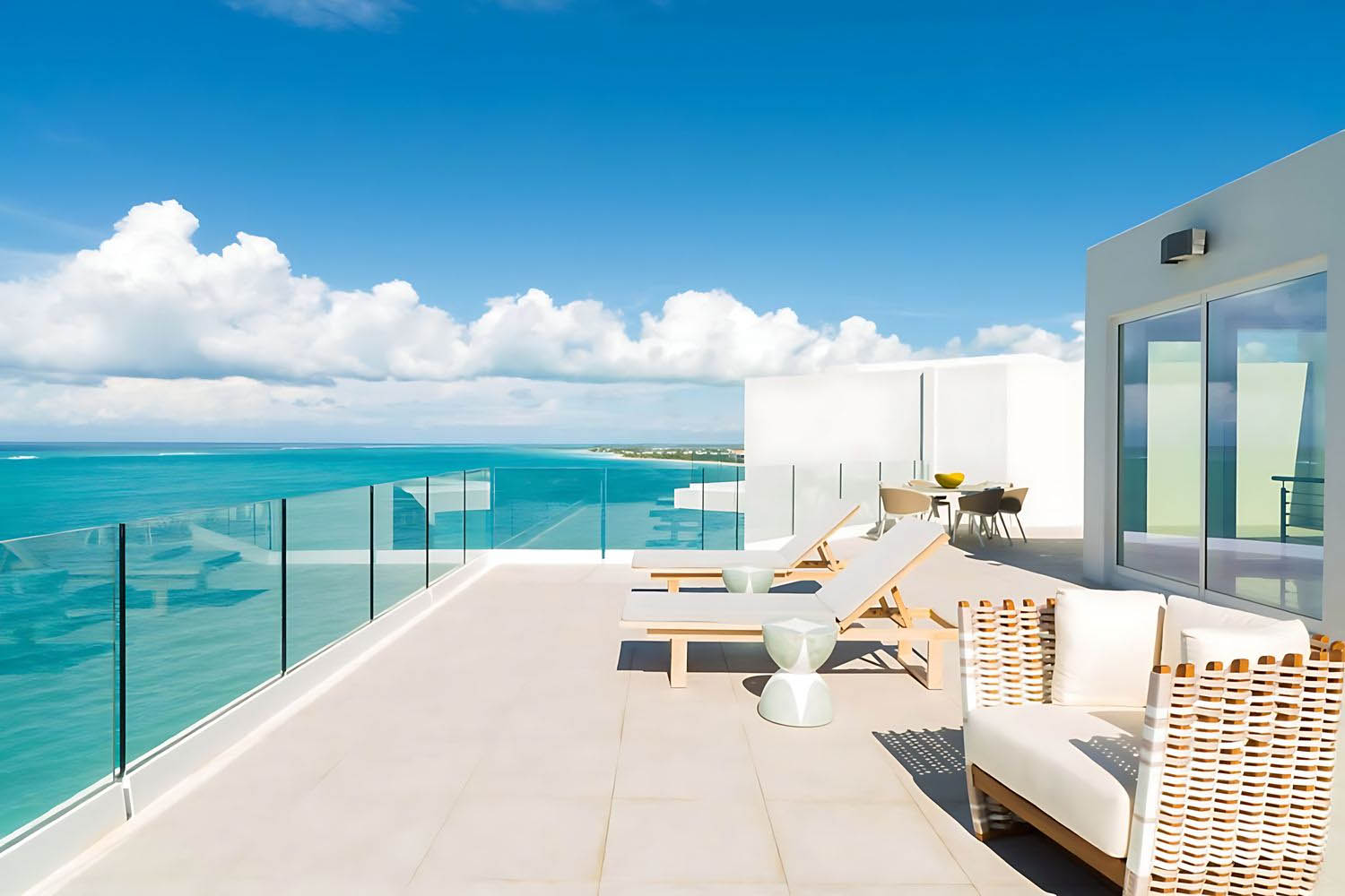 3 Bedroom Penthouse, Bedroom 1: 1 King, Bedroom 2: 1 King, Bedroom 3: 2 Queen, Oceanfront LuxuriaVacations