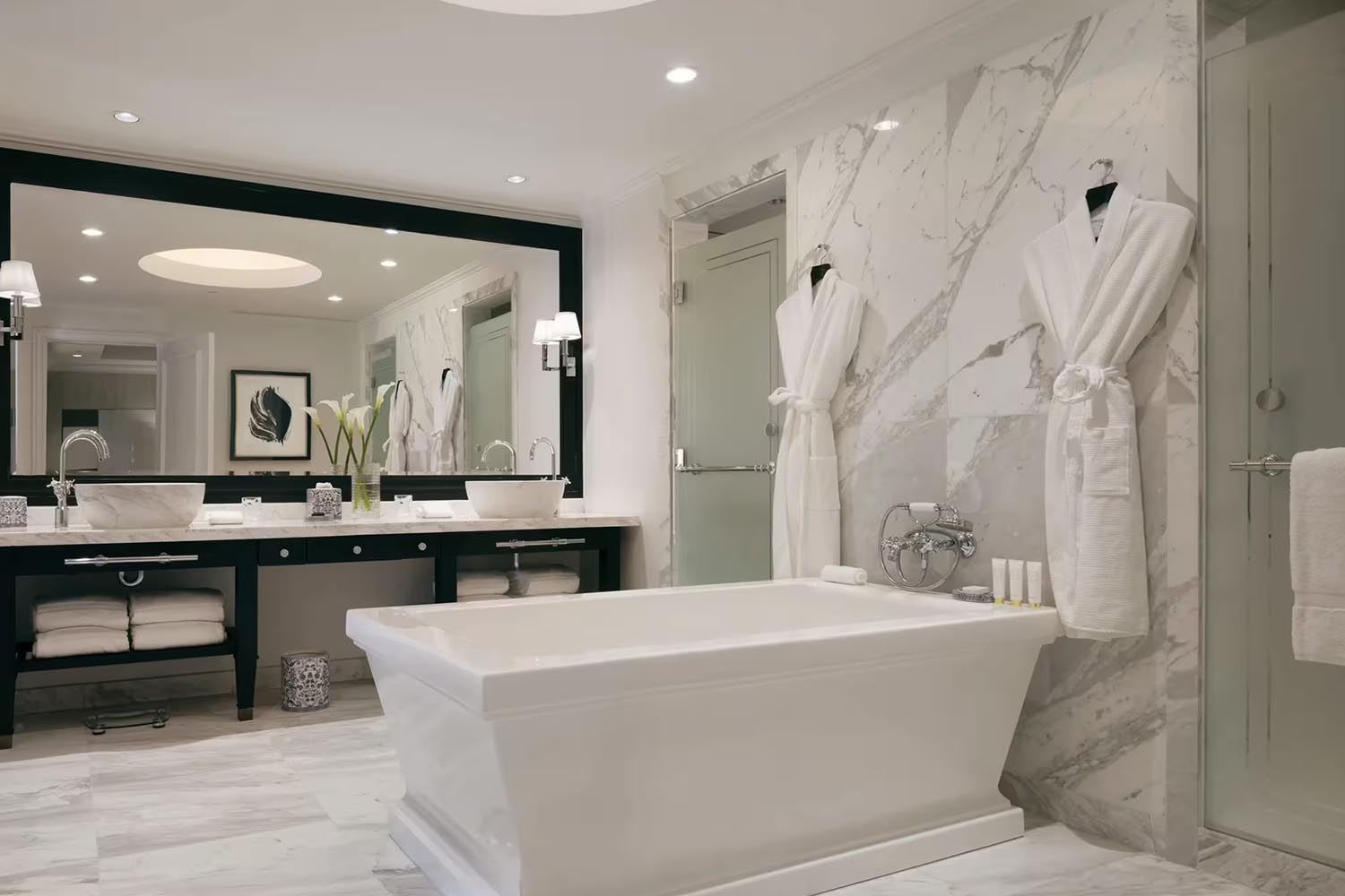3 Bedroom Penthouse Suite LuxuriaVacations