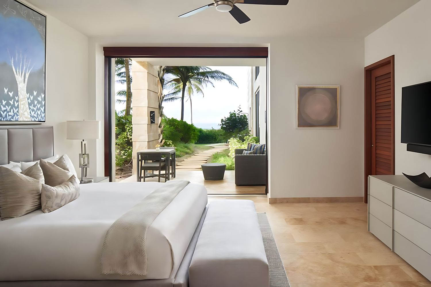 3 bedrooms and study on the ground floor 3 bedroom residence, oceanfront LuxuriaVacations