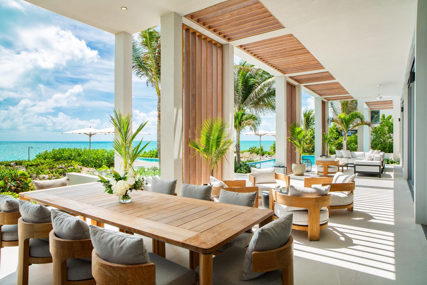 4 Bedroom Ocean Reef Estate LuxuriaVacations
