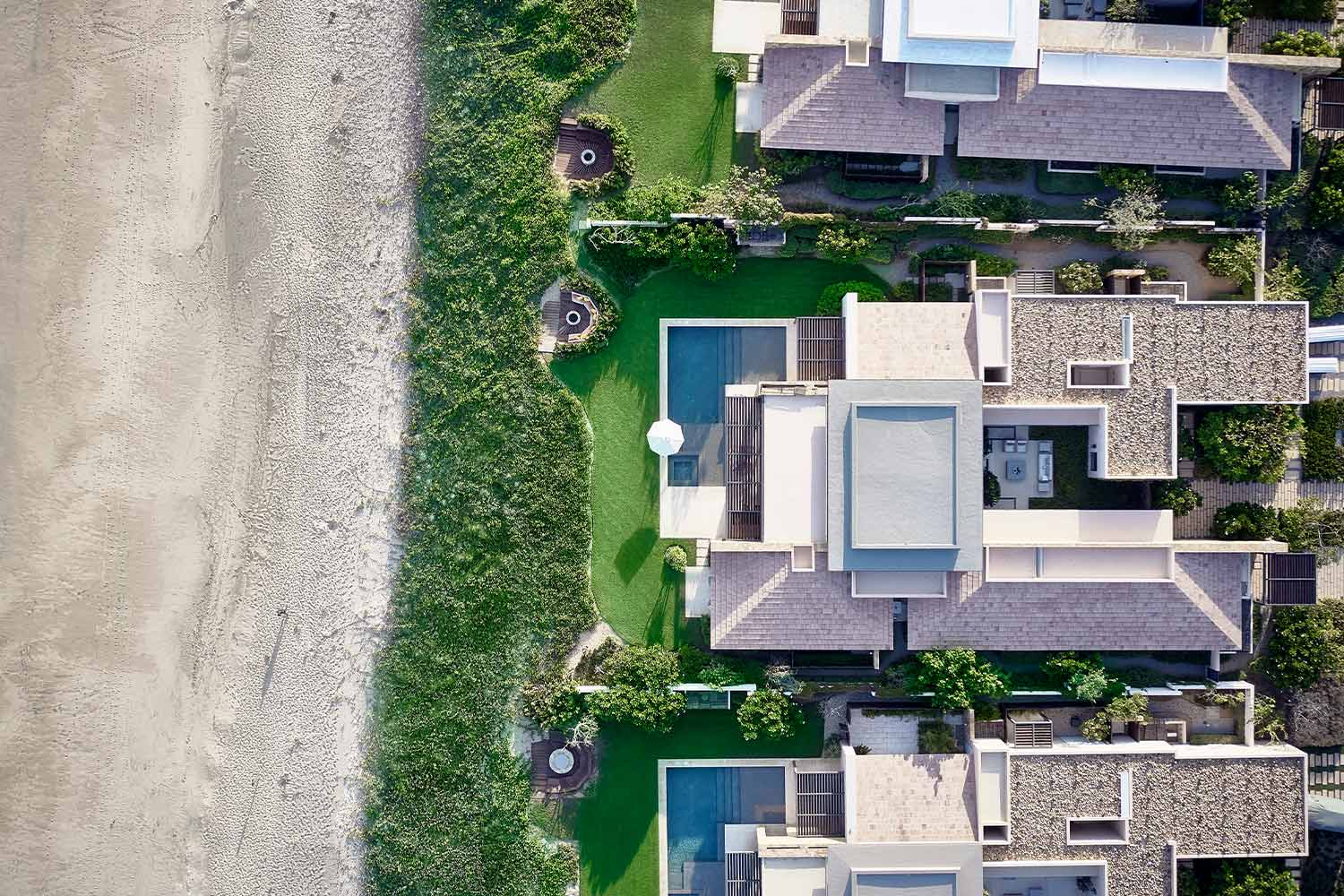 5 Bedroom Residence, Oceanfront, Private pool, Terrace LuxuriaVacations