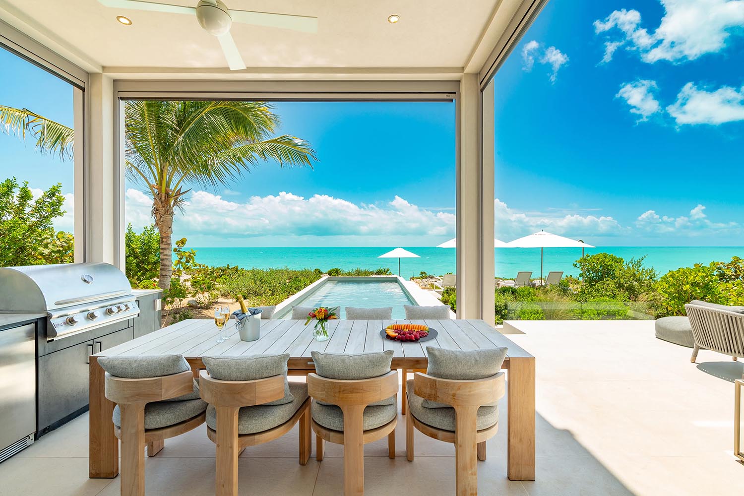 6 Bedroom Ocean Estate Reef including 2 Guest Houses LuxuriaVacations