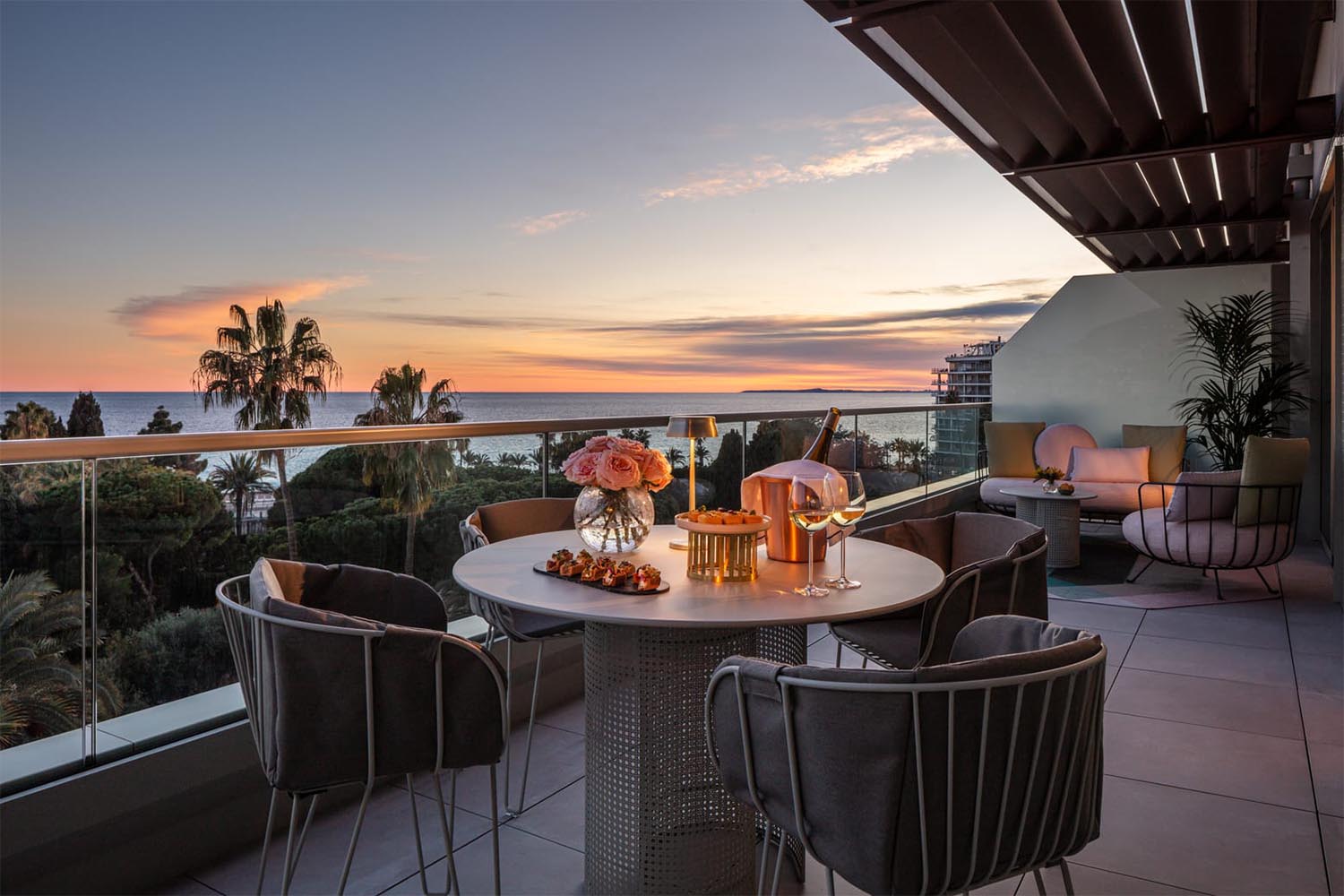 Albert Ist Suite Panoramic Sea view LuxuriaVacations