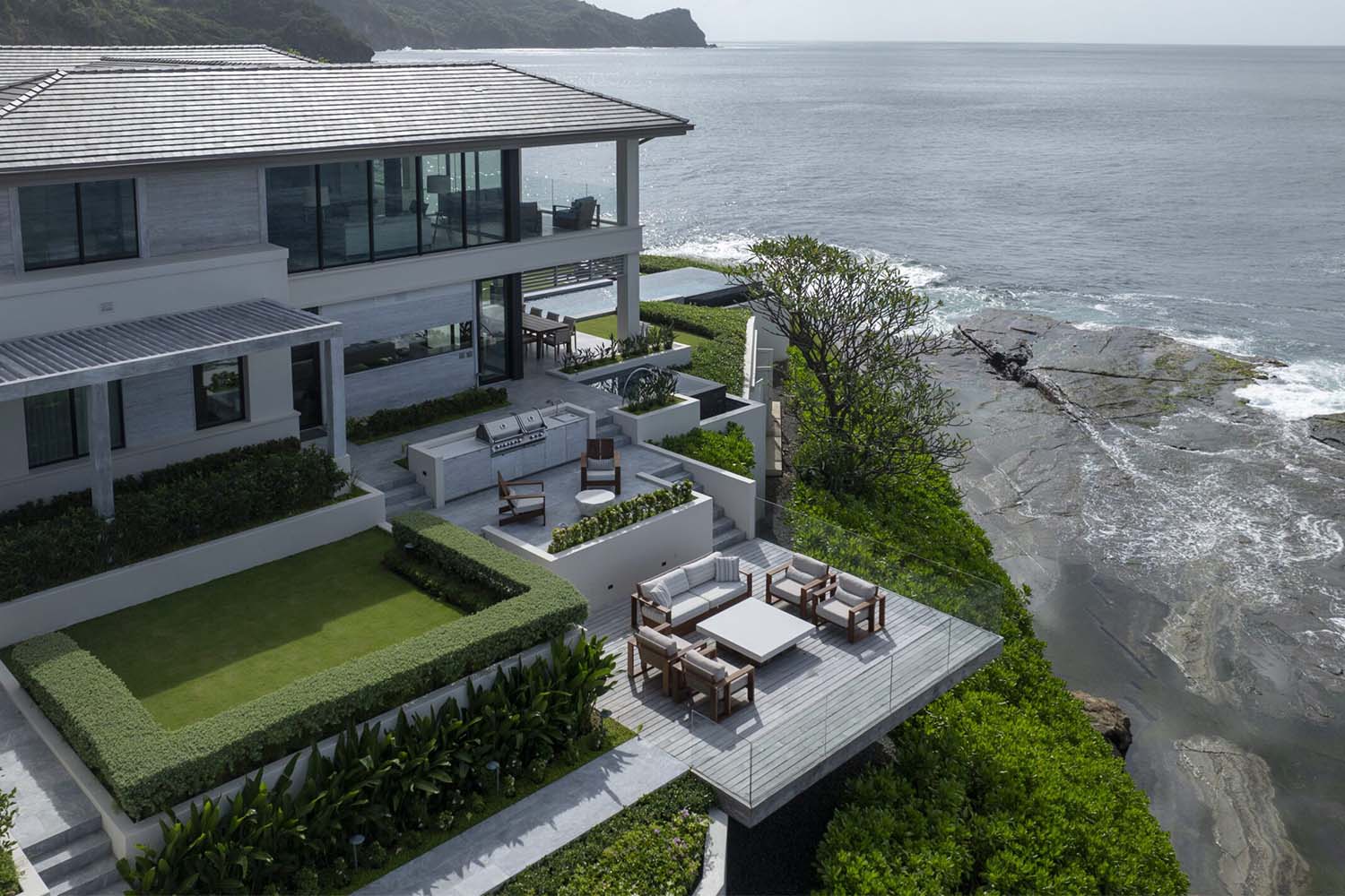 Alma Del Mar LuxuriaVacations