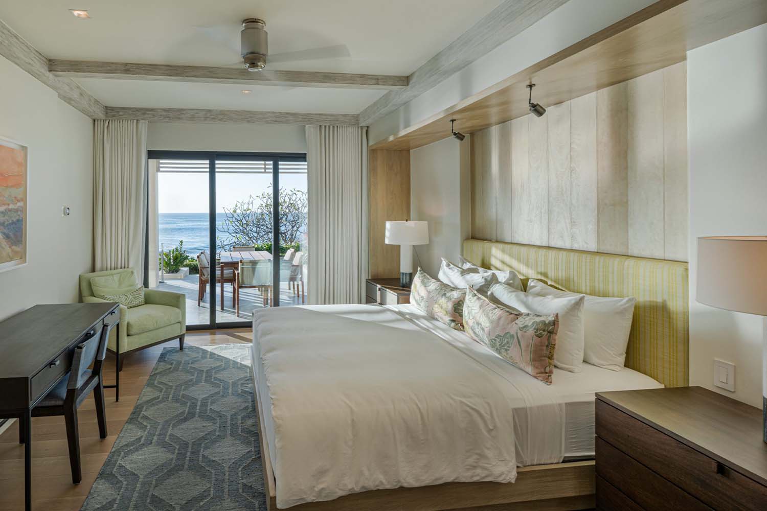 Alma Del Mar LuxuriaVacations