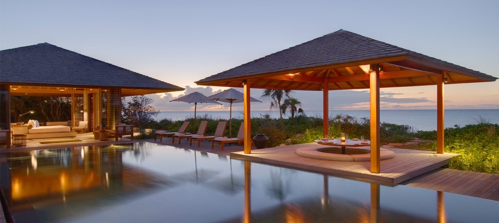 Four Bedroom Ocean Villa LuxuriaVacations