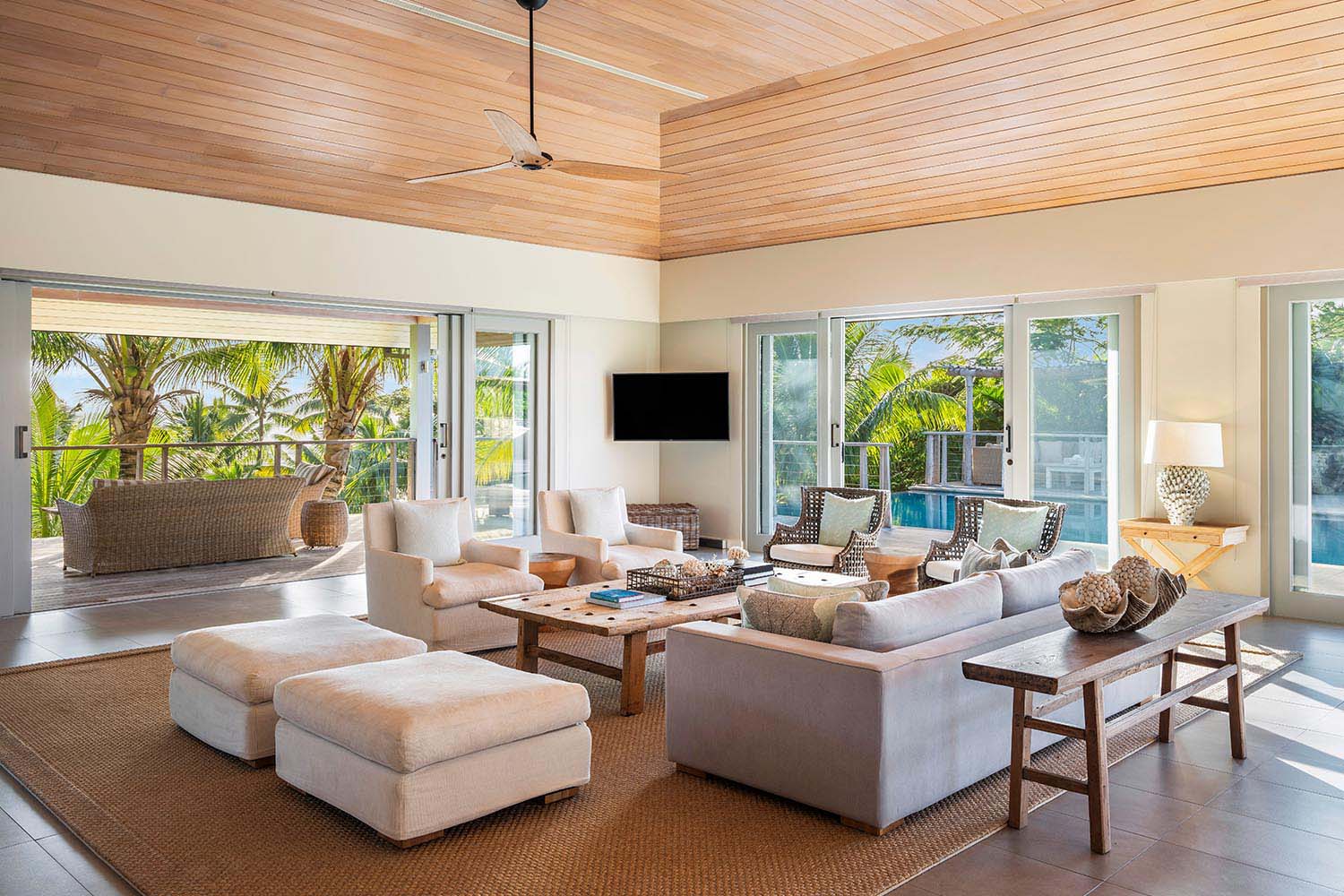 Astrolabe Five Bedroom Residence LuxuriaVacations