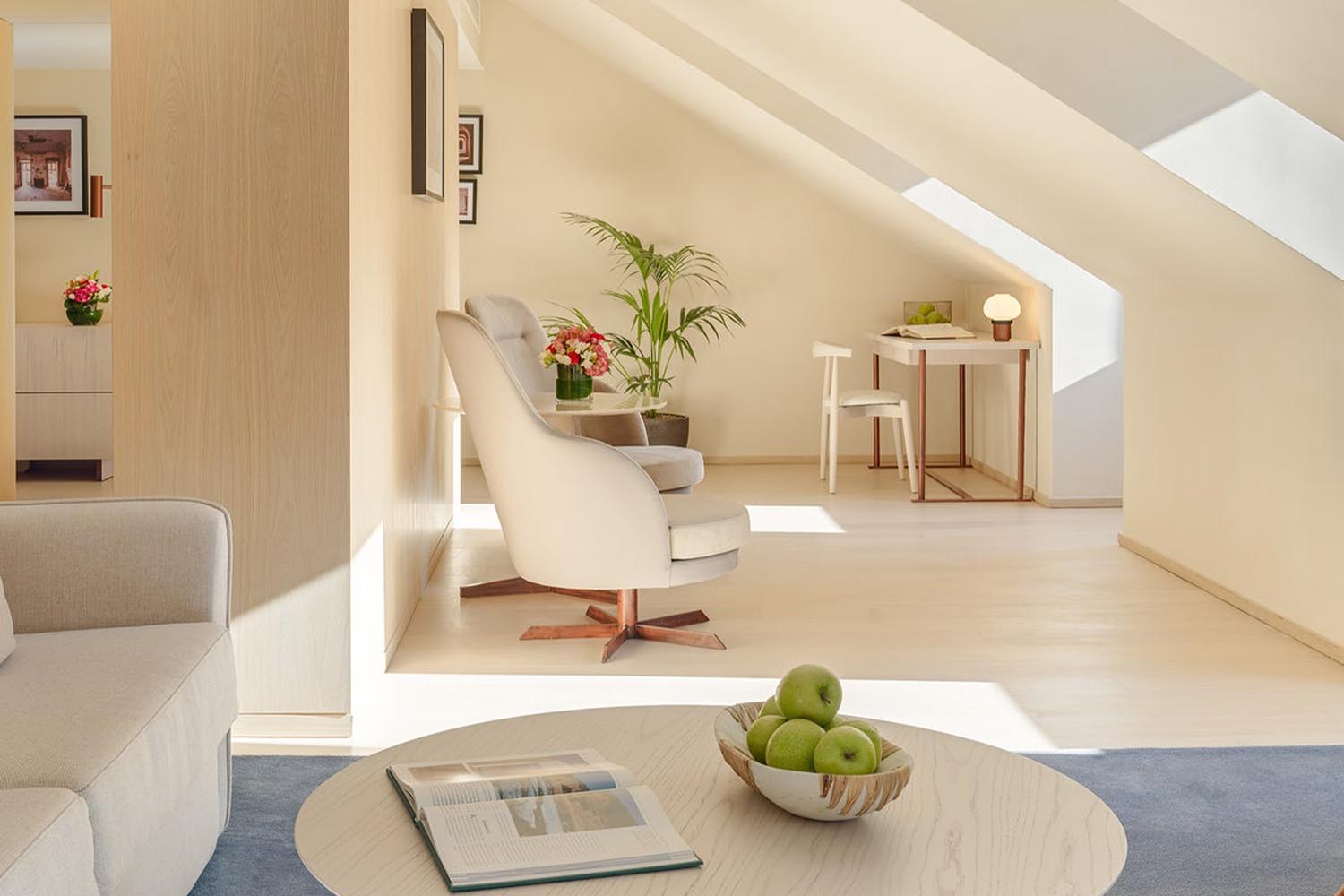Attic Suite LuxuriaVacations