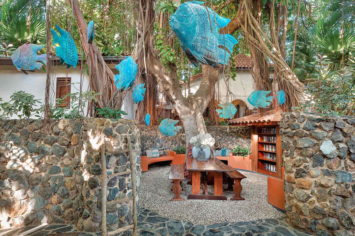 Banyan Tree Room LuxuriaVacations