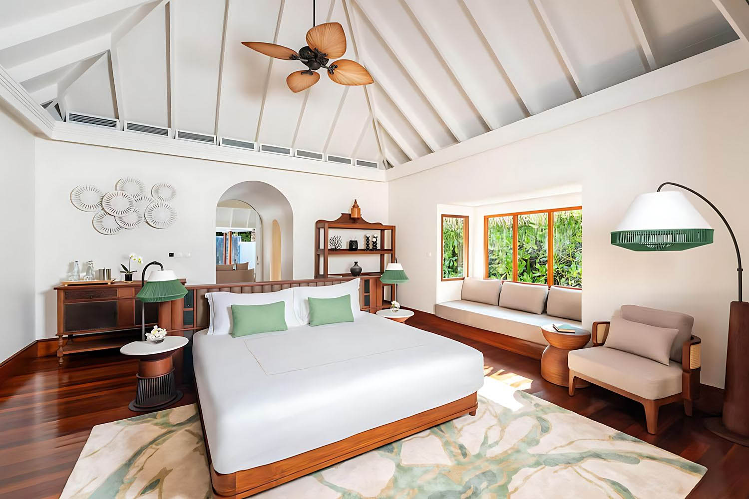 Beach Pool Villa LuxuriaVacations
