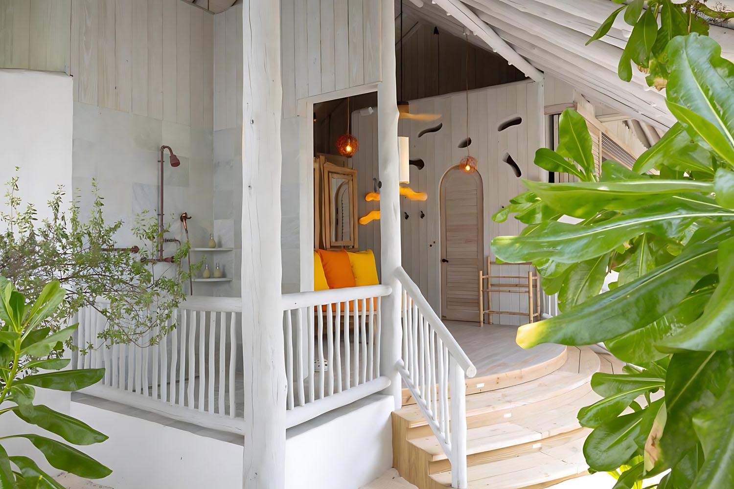 Two Bedroom Beach Pavilion LuxuriaVacations