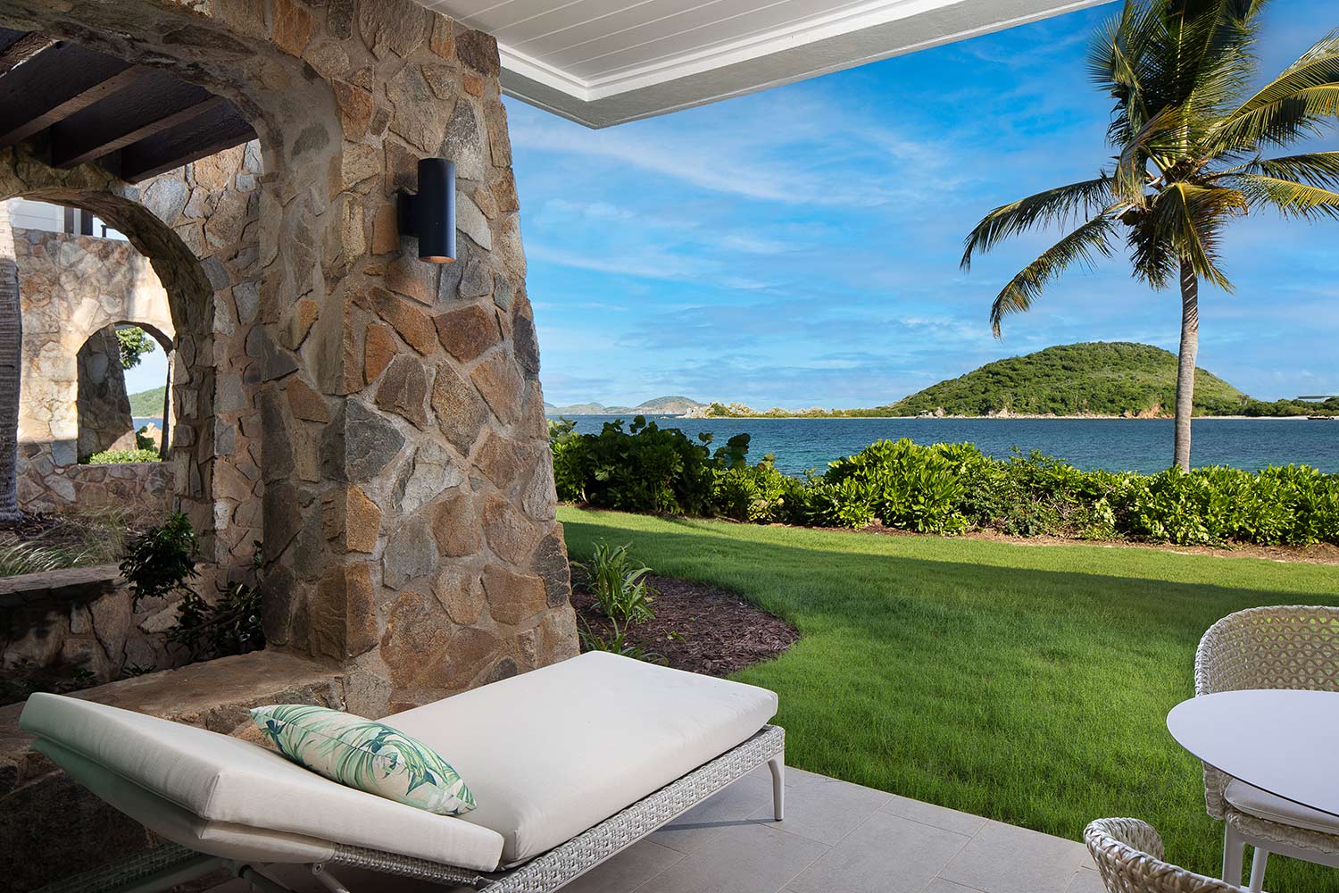Beachfront Junior Suite LuxuriaVacations