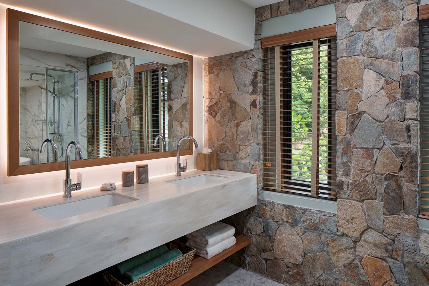 Beachfront Junior Suite LuxuriaVacations