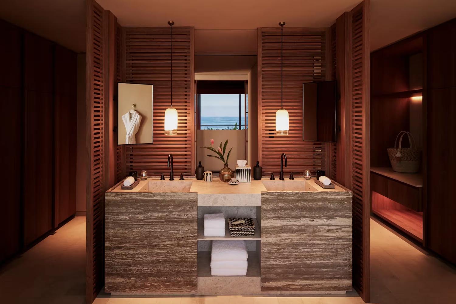 Beachfront Suite LuxuriaVacations