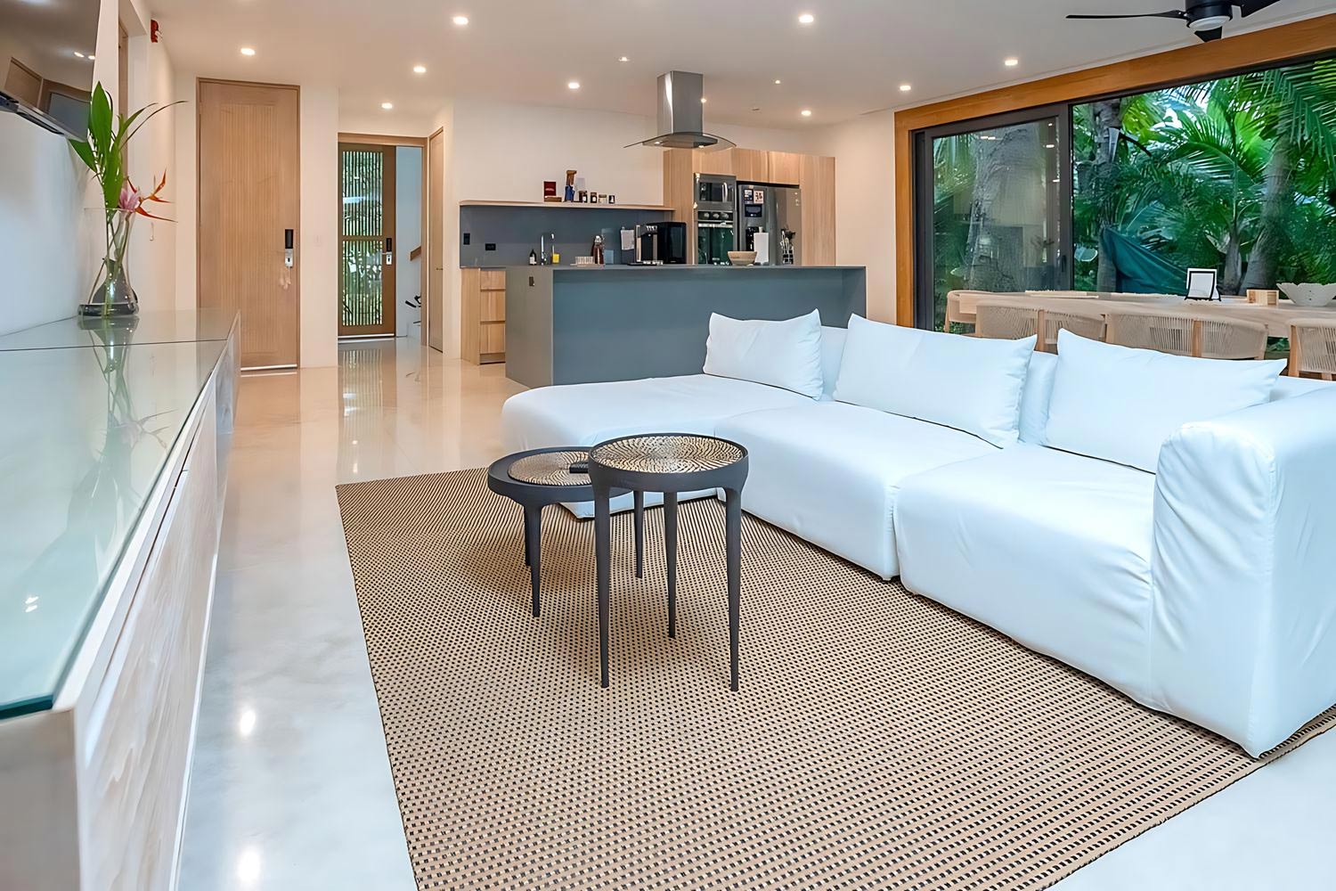 Beachfront Villa LuxuriaVacations