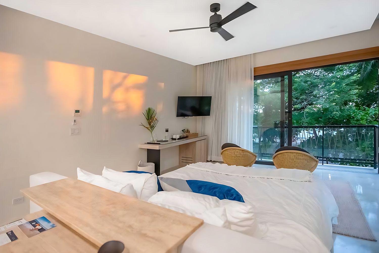 Beachfront Villa LuxuriaVacations