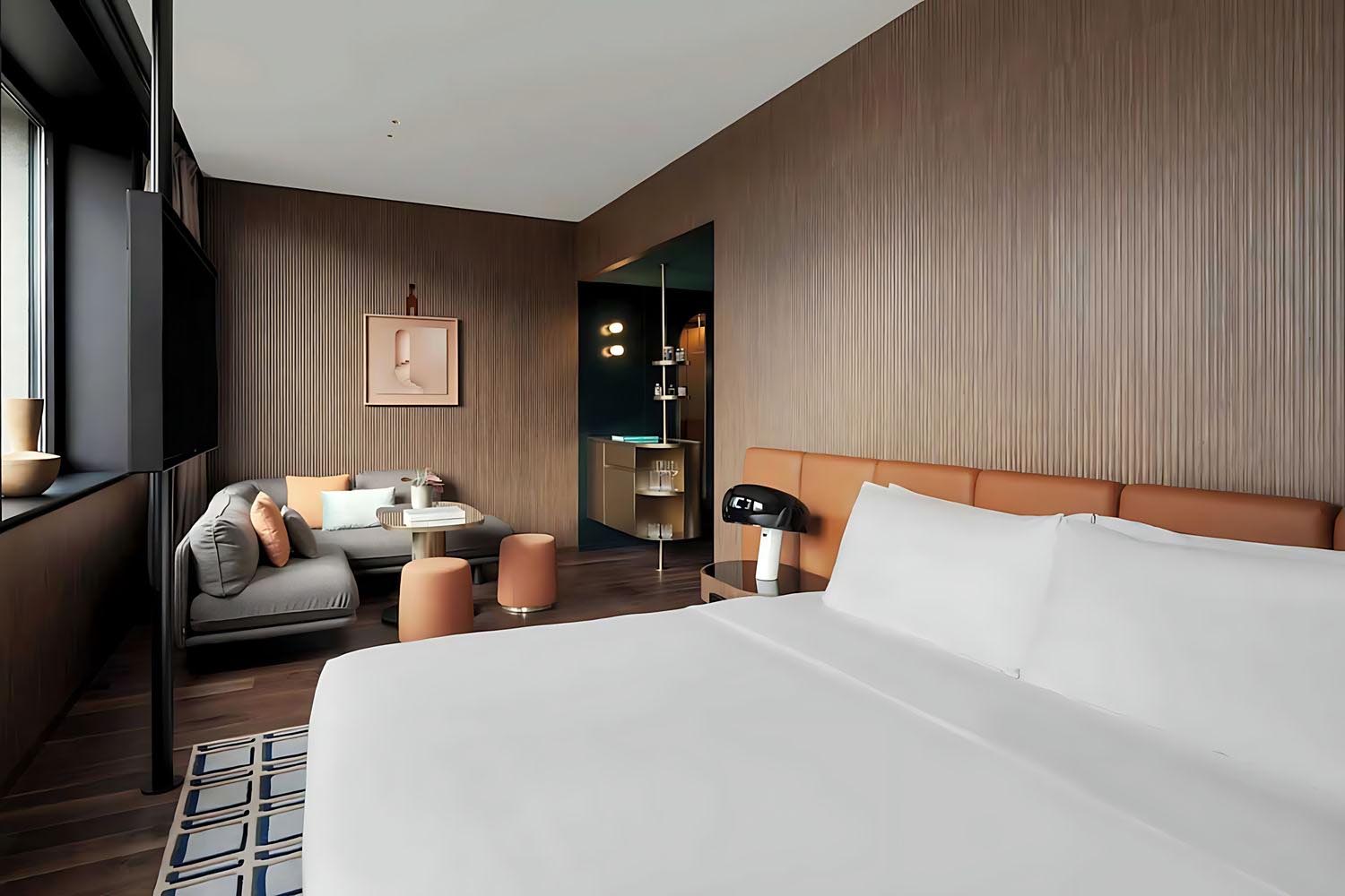 Brera Suite, 1 King, City view, Balcony LuxuriaVacations