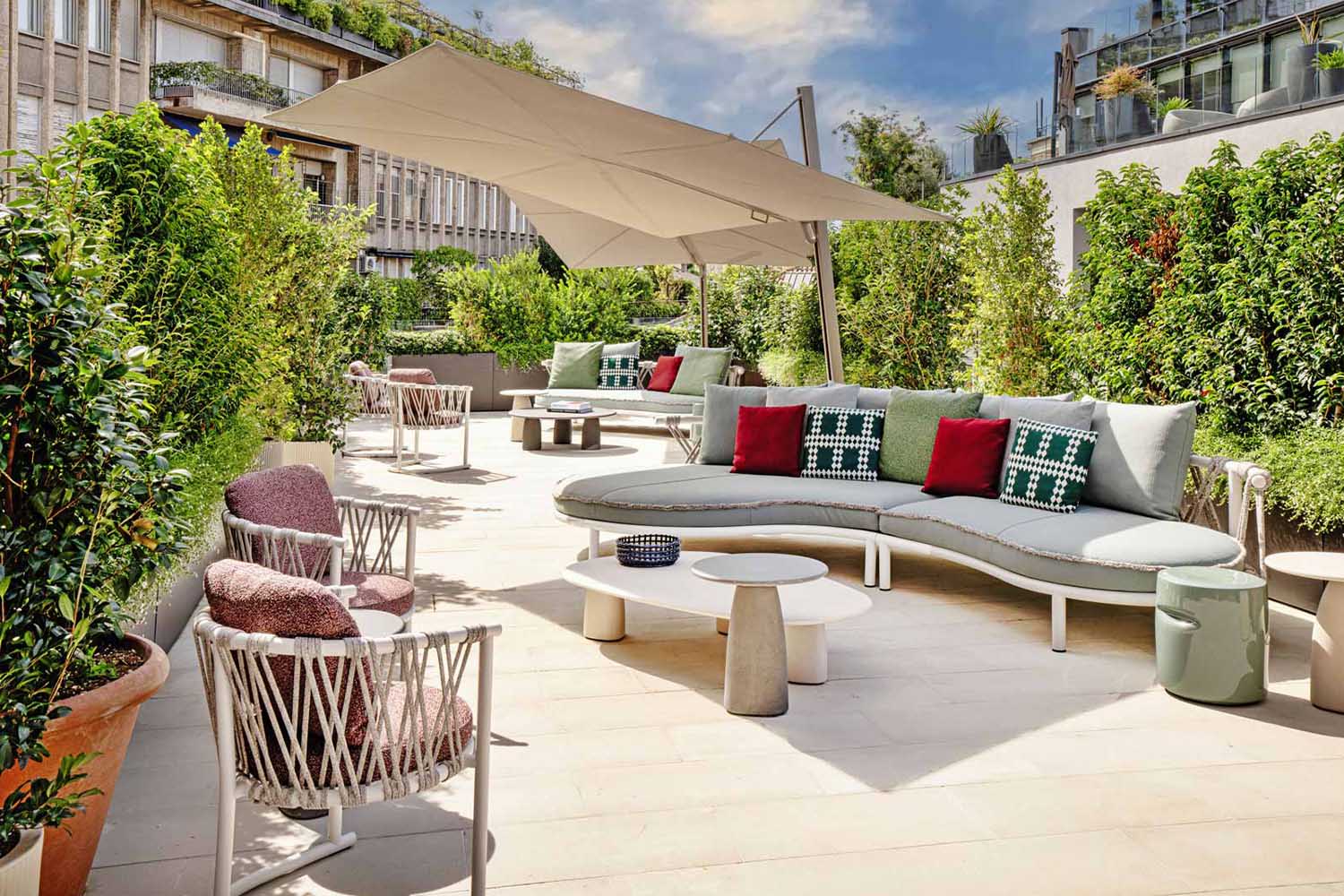 Brera Suite, 1 King, City view, Balcony LuxuriaVacations