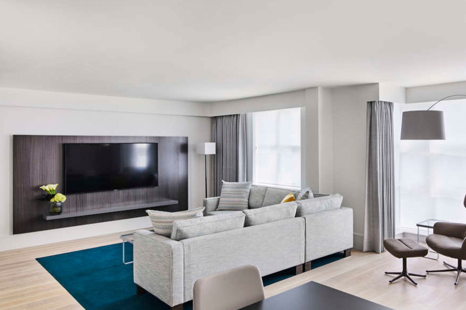 Brick Street Residences LuxuriaVacations