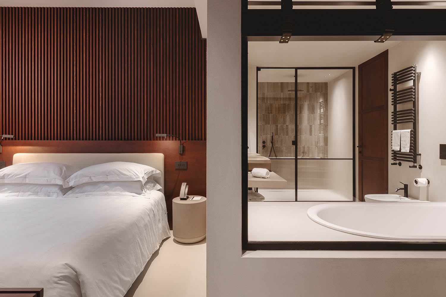 Capitolo Suite LuxuriaVacations