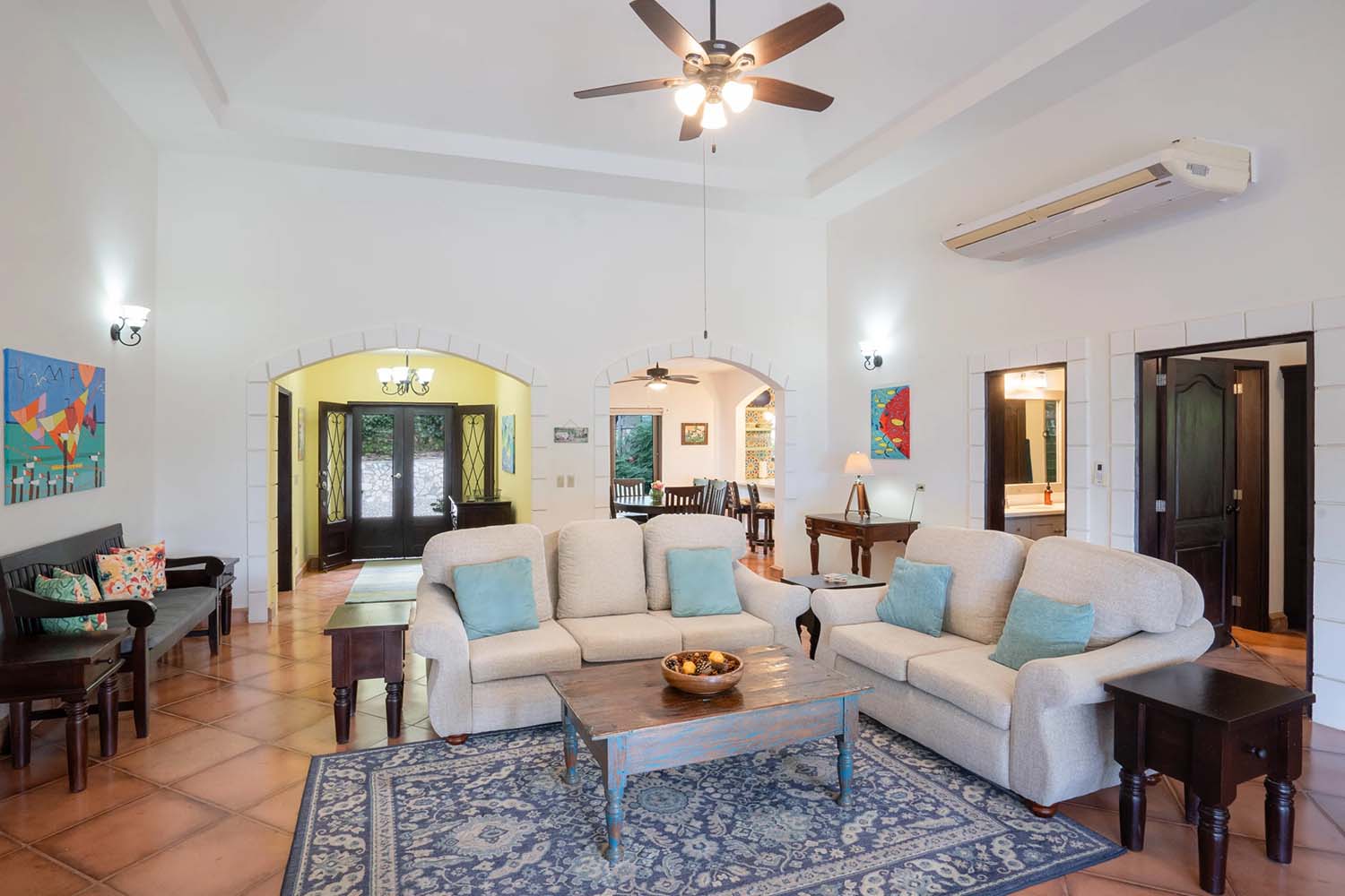 Casa Buena Vida LuxuriaVacations