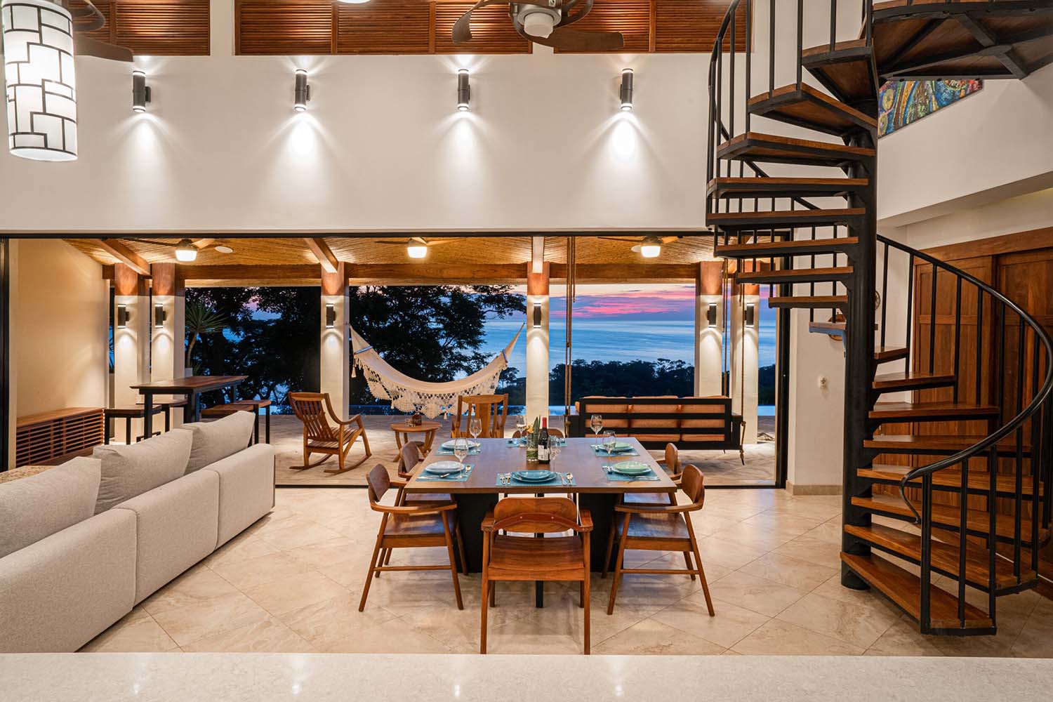 Casa El Mirador LuxuriaVacations