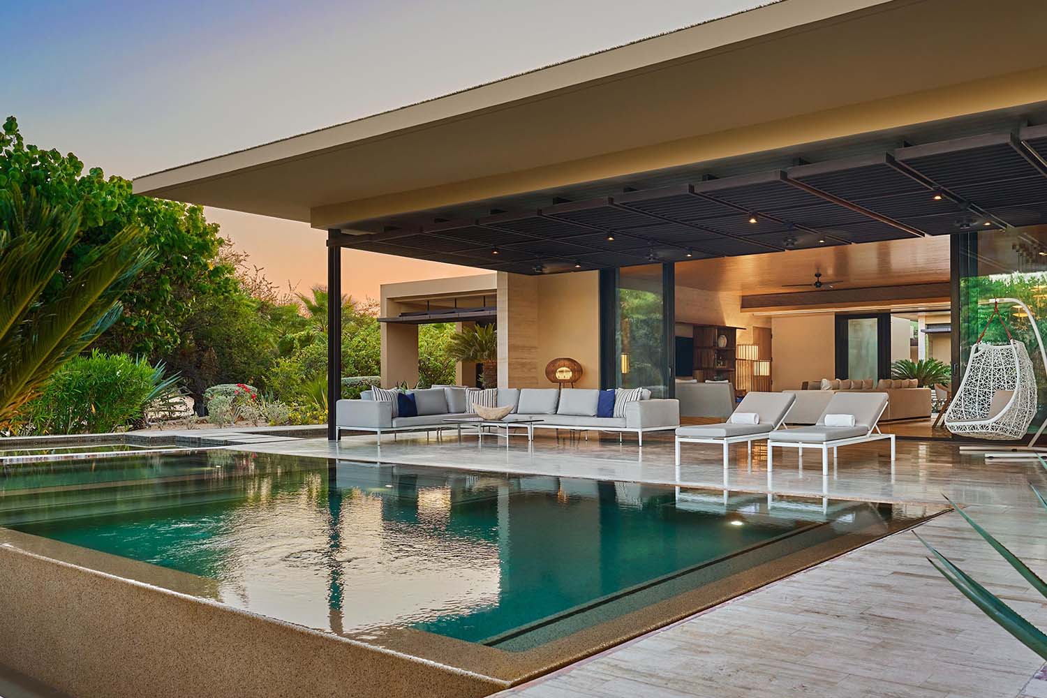 Casa Twin Dolphin Four Bedroom LuxuriaVacations