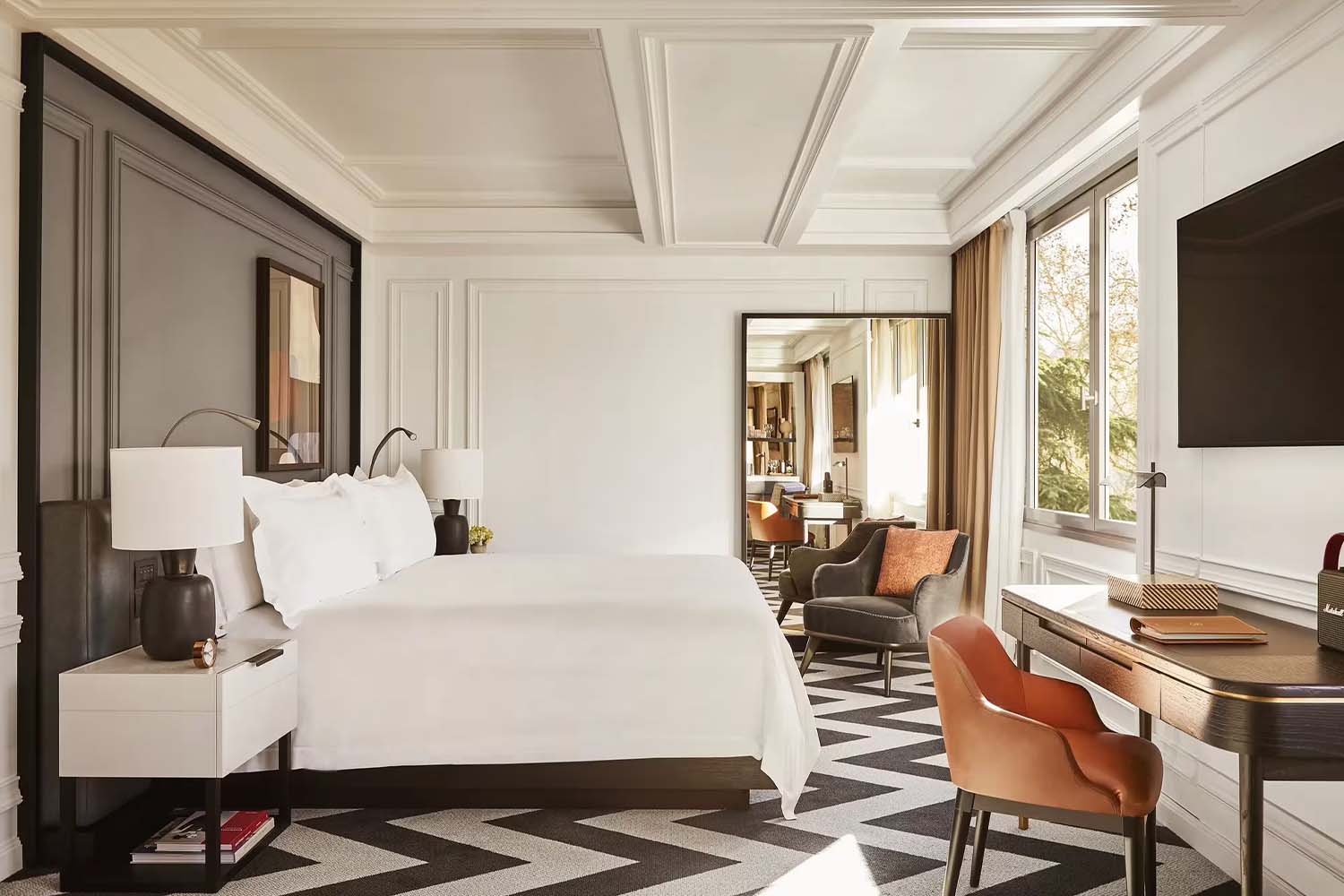 Castellana House LuxuriaVacations