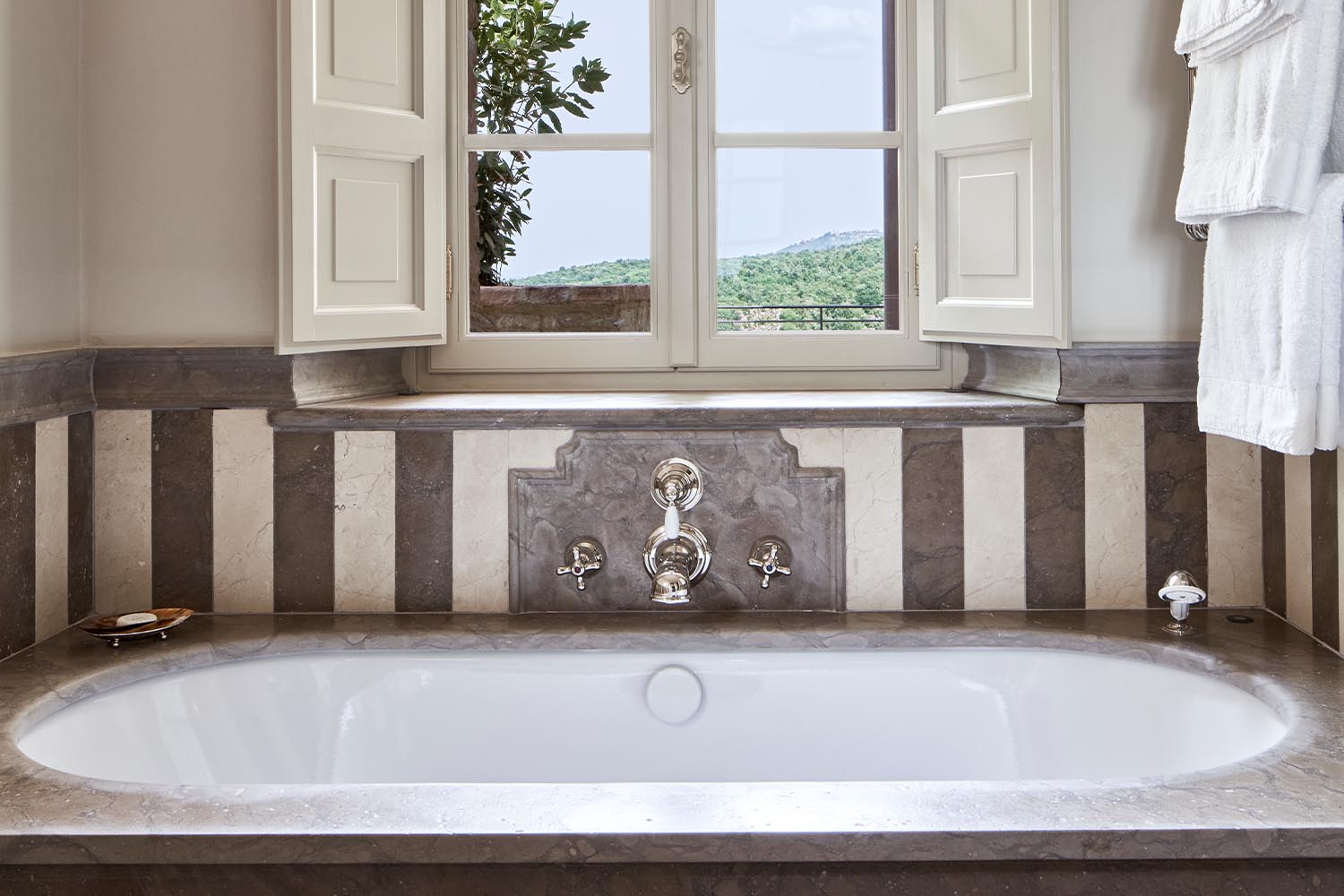 Castiglion del Bosco (CdB) Suite LuxuriaVacations