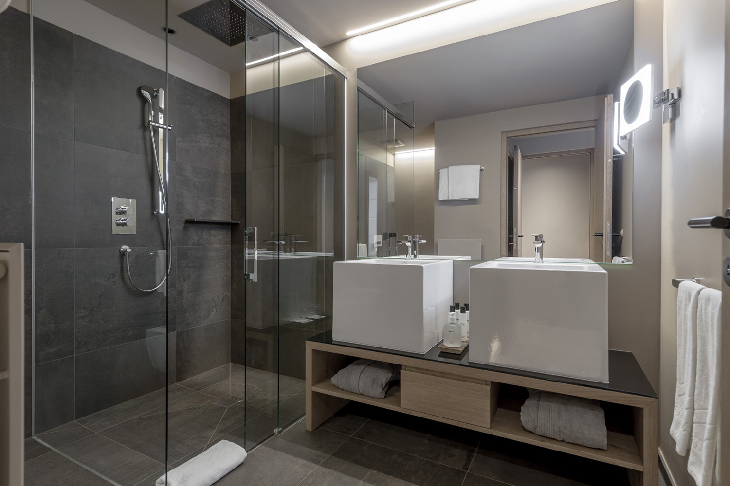 Chalet Alpe Suite LuxuriaVacations