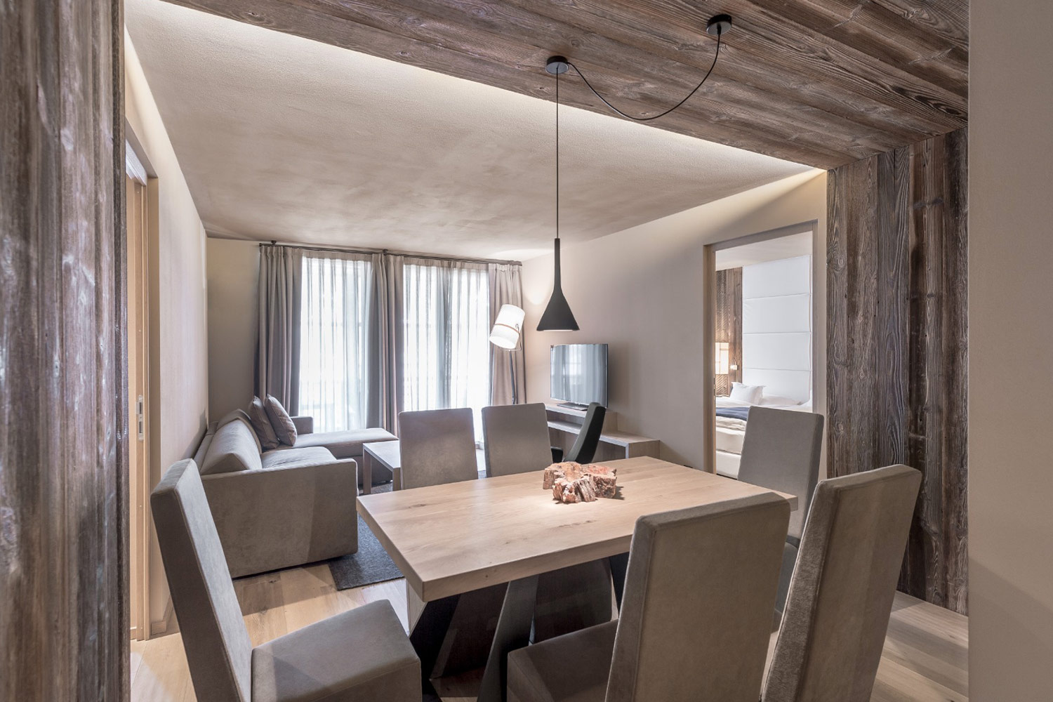 Chalet Panorama Suite LuxuriaVacations