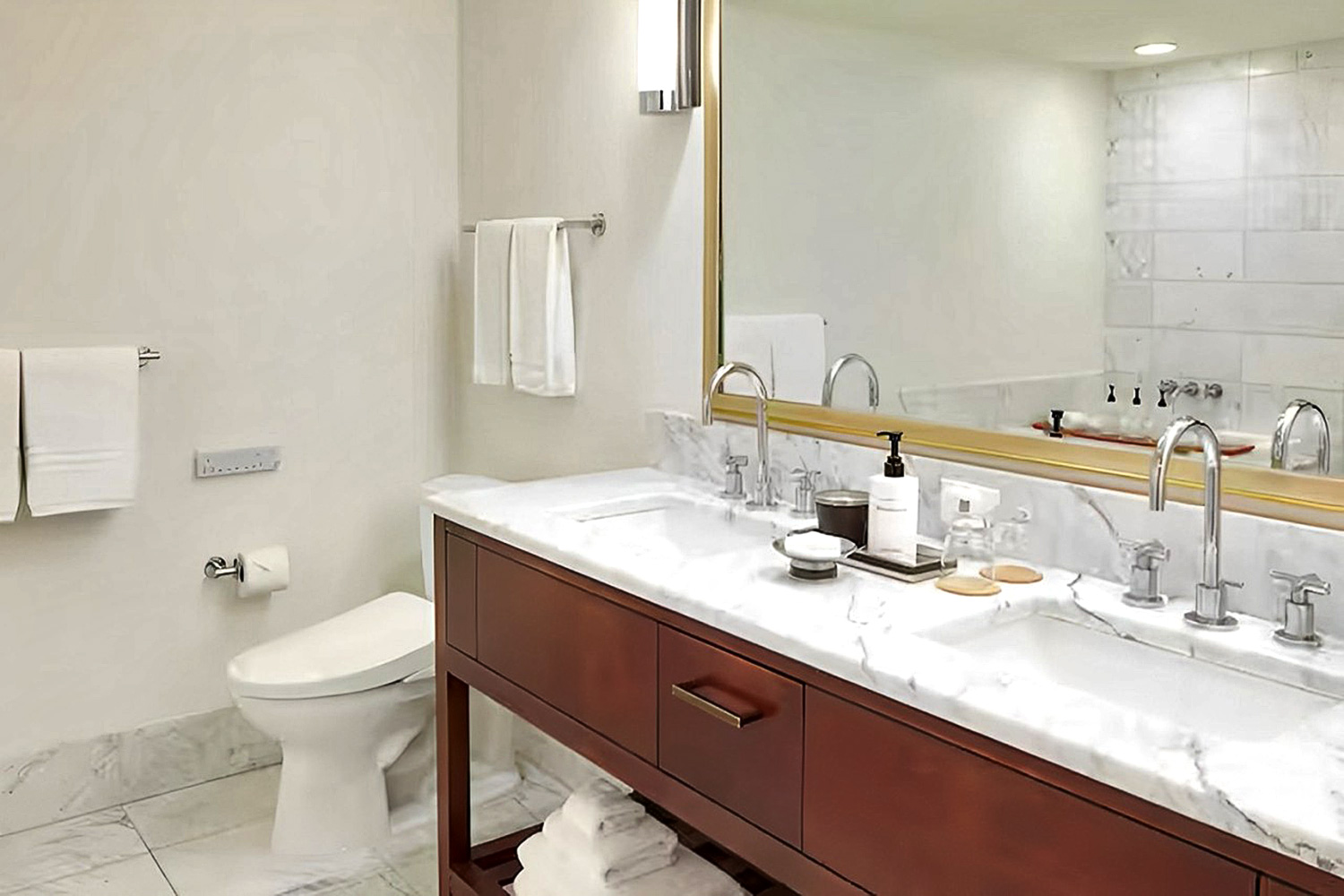City Vw Deluxe King 1 Bedroom Suite W/sofabed LuxuriaVacations