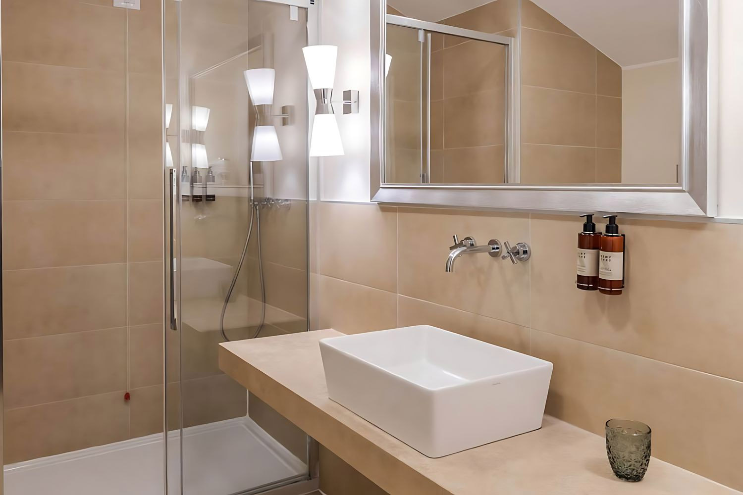 CLASSIC LuxuriaVacations