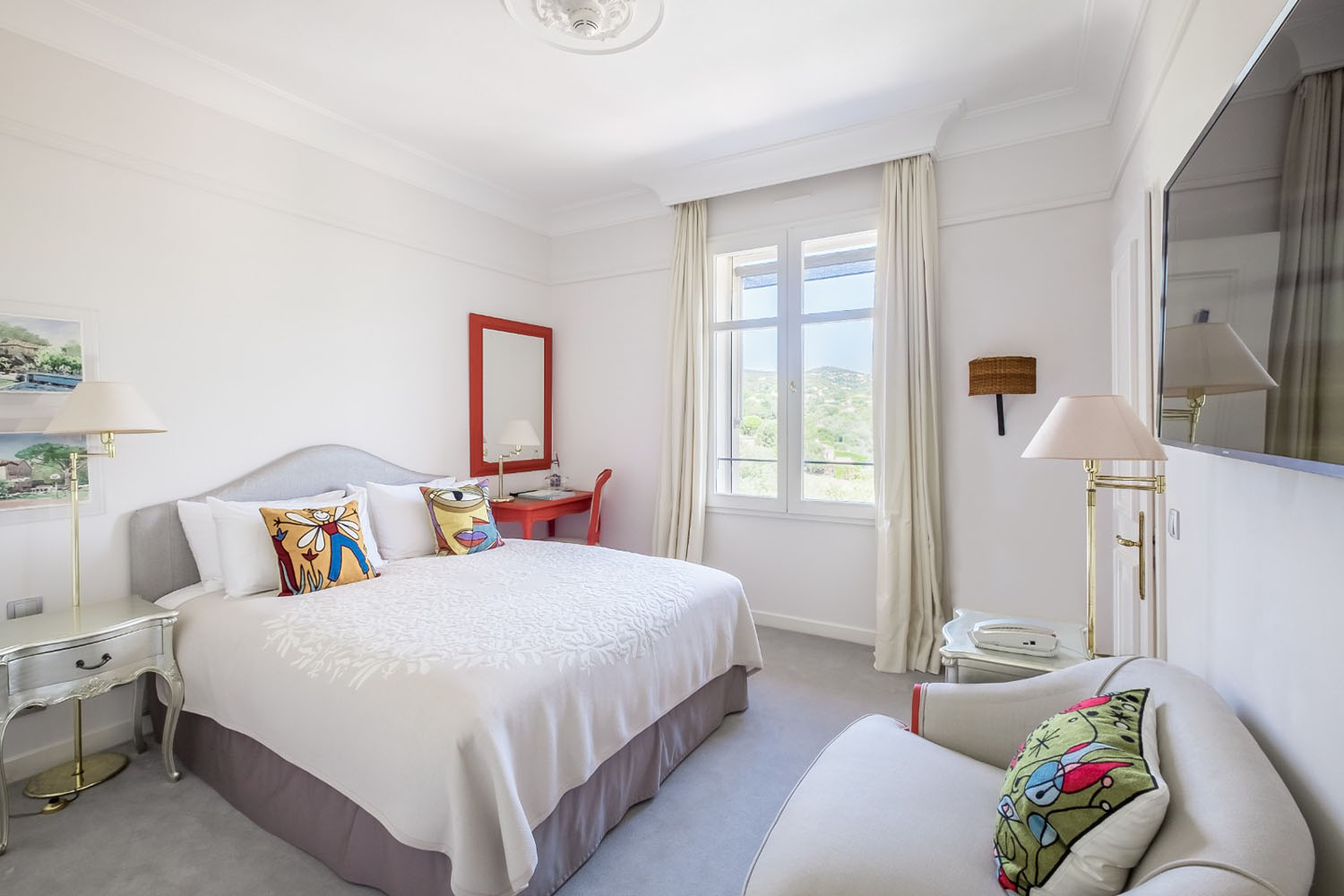 Classic Room LuxuriaVacations