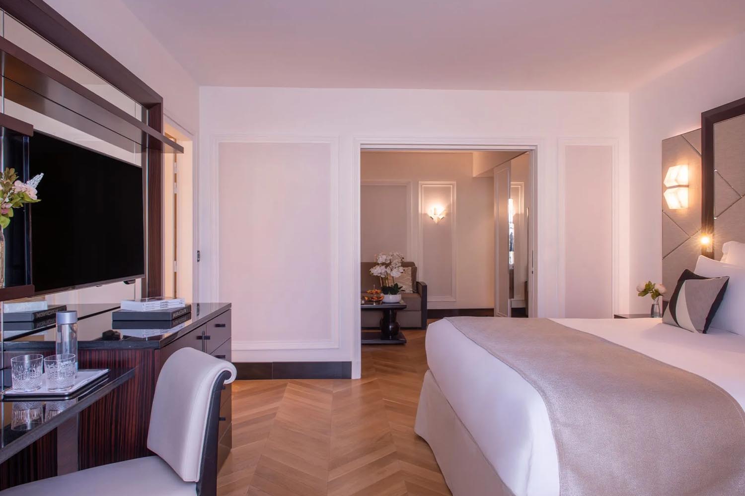 Classic Suite LuxuriaVacations